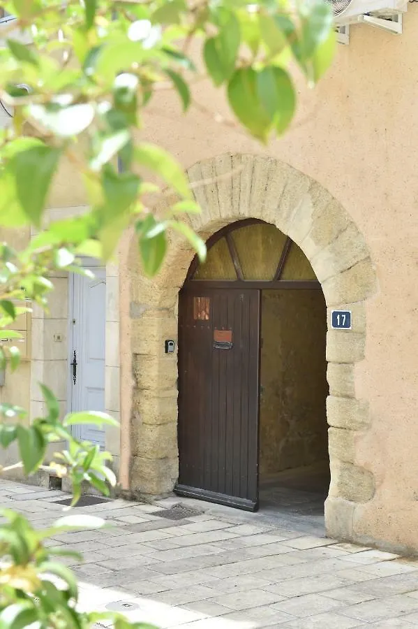 Duplex Climatise Apartment Orange  0*, Orange (Vaucluse)